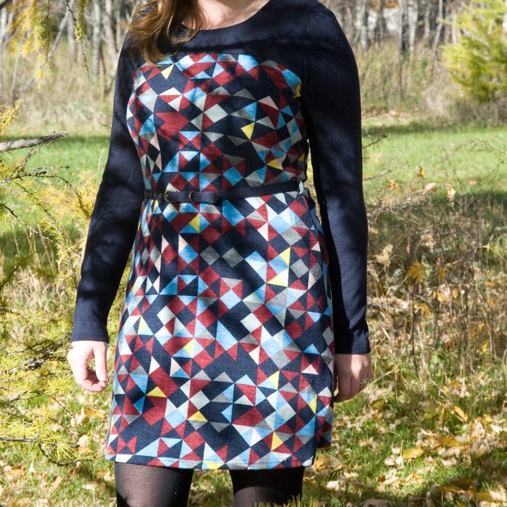 Yumi Scandi Print Belted Dress